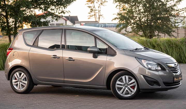 Opel Meriva cena 23900 przebieg: 188123, rok produkcji 2011 z Jeziorany małe 407